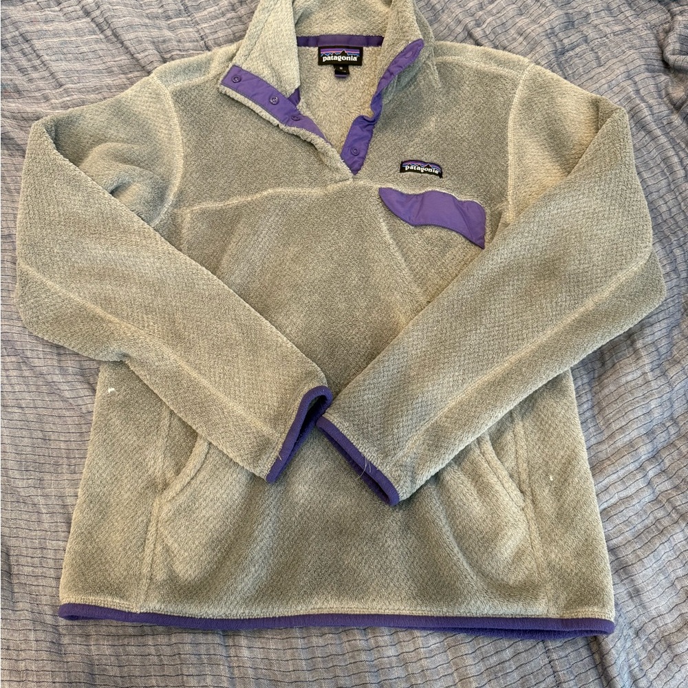Patagonia Grey and Purple Snap-T Fleece
